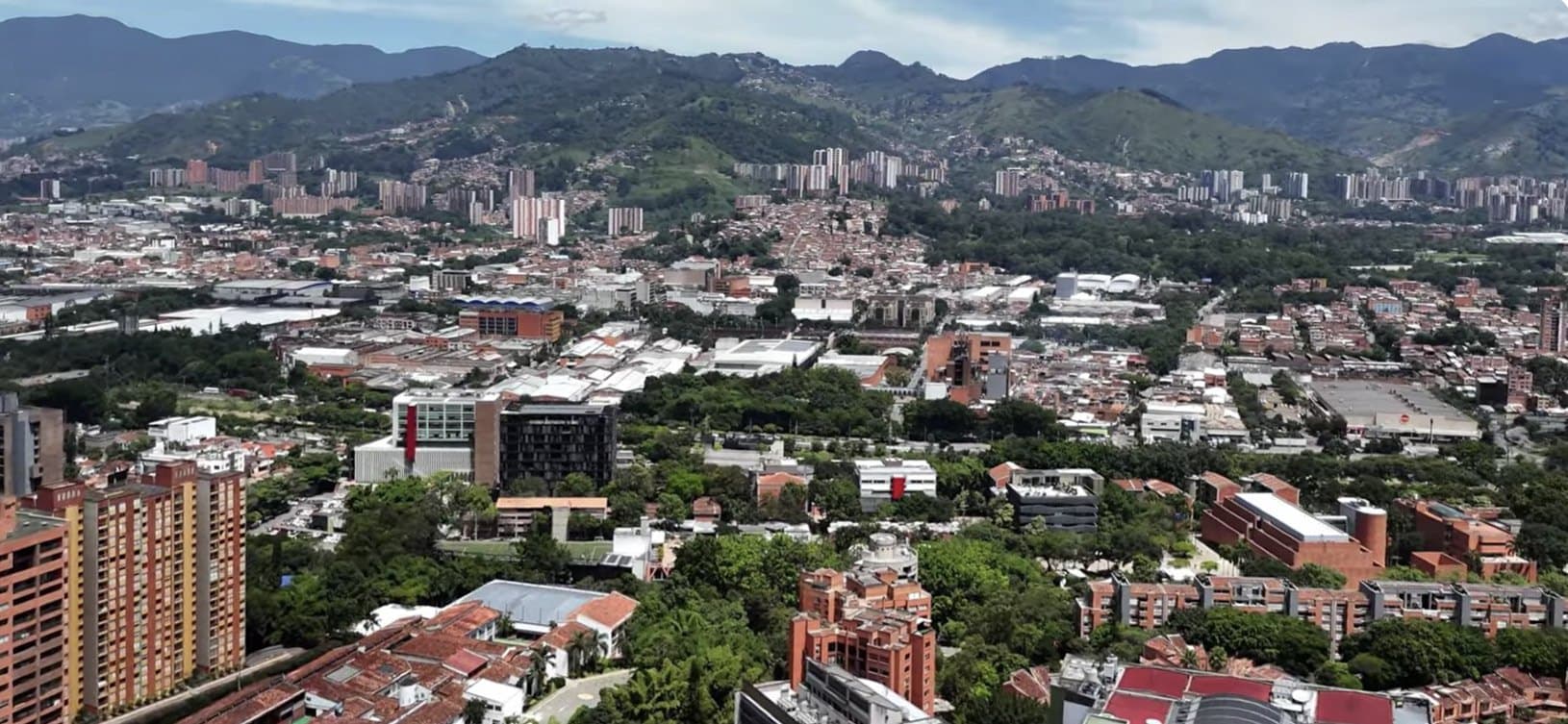 Barrio La Aguacatala, El Poblado